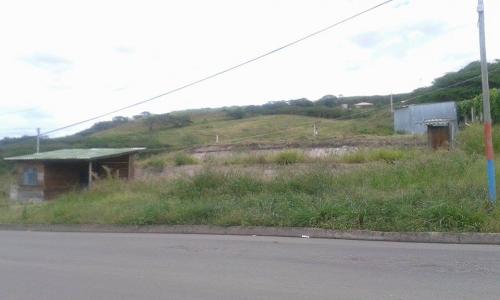 Oportunidad Terreno Comercial de 1735 m² en La Entrada a San Antonio, Yunguilla