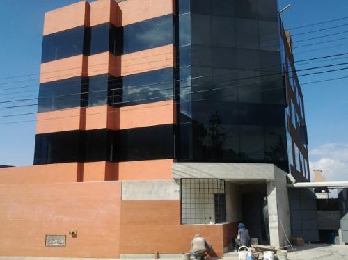 Dispongo de un departamento ubicado en la Av.Villalengua