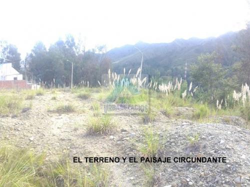TERRENO EN LOJA, SECTOR SUR DE LA CIUDAD, URB. LA LAGUNA-POR LA ARGELIA