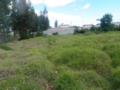 Terreno 450m2 Urb. San Francisco, sector entre ESPE y Colibrí