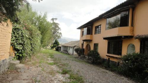 VENDO PROPIEDAD DE 5.8 HA. EN CAYAMBE 