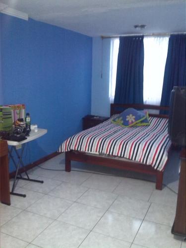 compre hoy una casa de 3 pisos