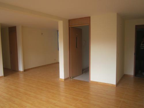 Departamento de arriendo en condominio Alhambra de Cotocollao