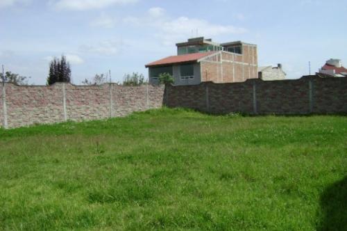 VENDO LOTE DE TERRENO EN CAYAMBE