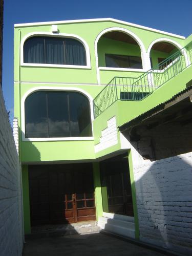 VENDO CASA