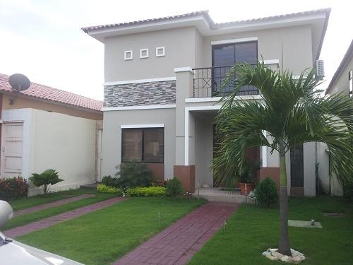 Hermosa Casa en Ciudad Celeste - La Brisa