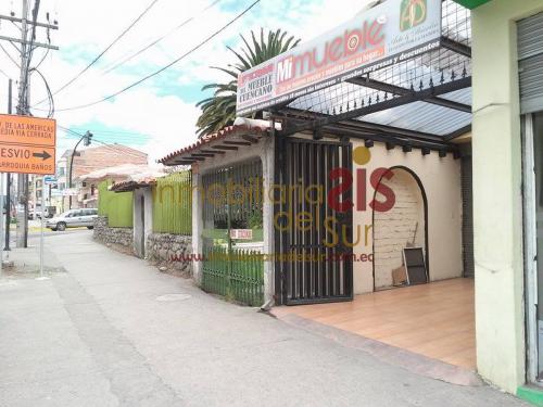 AMPLIO LOCAL COMERCIAL EN PLENA AV DE LAS AMERICAS Y ENTRADA A MISICATA