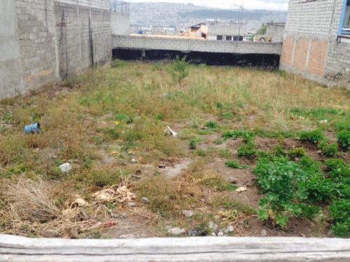 SE VENDE TERRENO DE 480m2 ECUATORIANA