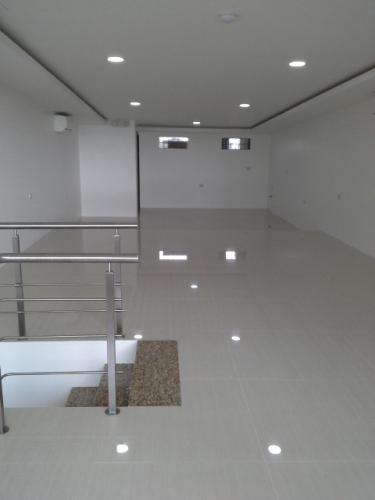 SE ALQUILA HERMOSA OFICINA DE 70 M2 EN CIUDAD DEL SOL