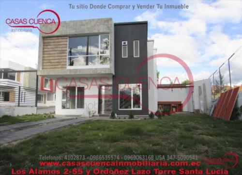 Casa tres habitaciones con amplios espacios verdes