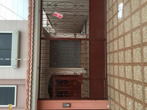 ALQUILO AMPLIO LOCAL EN GARZOTA LUGAR MUY COMERCIAL