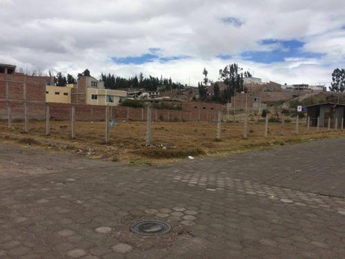 VENTA DE TERRENO EN RIOBAMBA- NEGOCIABLE