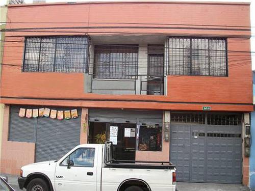 ARRIENDO LOCAL COMERCIAL CON BAÑO Y BODEGA