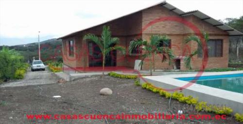 SE VENDE HERMOSA QUINTA EN YUNGUILLA