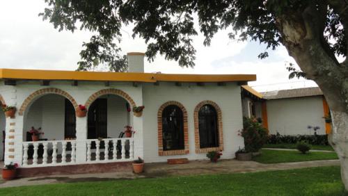 Vendo hermosa propiedad de 4 hectareas en Atuntaqui