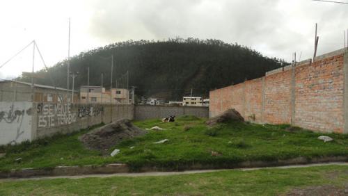 Vendo terreno en Miravalle