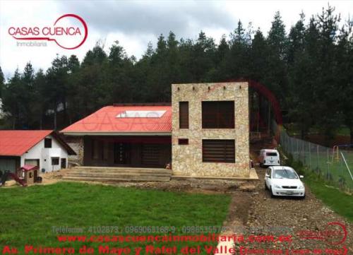 CASA MODERNA 4 DORMITORIOS EN TARQUI EXCLUSIVO CONDOMINIO 
