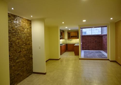 Departamento hermoso en Av. Solano (Cuenca)