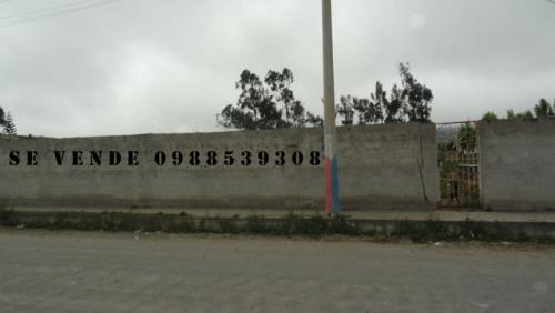Vendo terreno de 950 m2 en Cotacachi