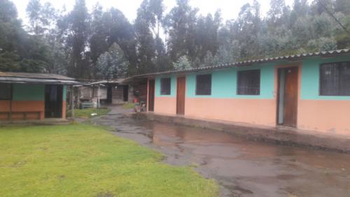 Vendo casa tipo medias aguas en Otavalo