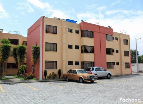 Jardines de Pusuqui, departamento de  3 dormitorios,segundo piso $56.000 Ventas: 2353232, 0997592747, 0992758548