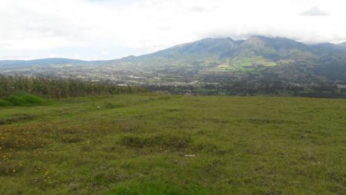 VENDO 2 HECTAREAS POR SEPARADO EN OTAVALO SECTOR RURAL