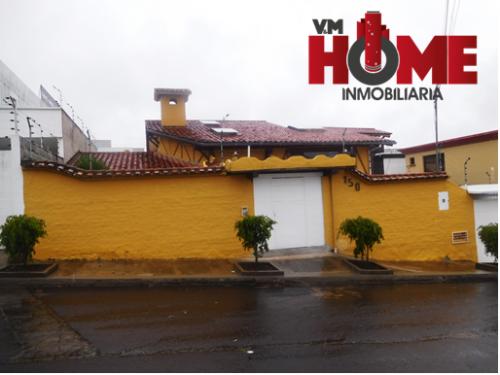 RENTO CASA URBANIZACIÓN PRIVADA SECTOR 