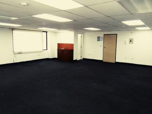 oficina 80m2 vendo en Quito - Av. de los Shyris