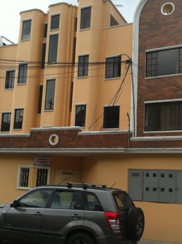 Al Noroeste de Quito Arriendo departamento 