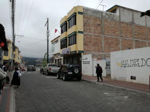Vendo terreno de 300 m2 en el centro de Cotacachi