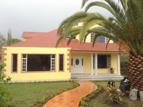 ARRIENDO HERMOSA CASA EN LA MORITA, TUMBACO $1000
