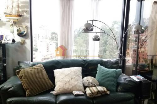SUITE EN ARRIENDO AMOBLADA SECTOR AV. ORDÓÑEZ LASSO