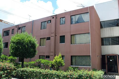 Departamento Dos Hemisferios,3 dormitorios, primer piso $55.000 Inf: 2353232, 0997592747, 0992758548