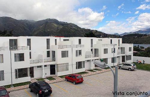 Casas en Ibarra, Conjunto Privado Ribera del Lago, para Estrenar, Desde $72.990