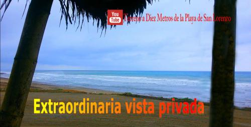 Terreno al pie del mar con excepcionales y fantásticas vistas panorámicas a lo largo de la playa de San Lorenzo, Santa Rosa en la famosa Ruta del Spon
