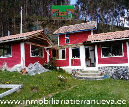 EN VENTA QUINTA CON TERRENO DE 4 HECTAREAS  EN ZULETA 