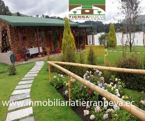 SE VENDE HERMOSA QUINTA CERCA AL CENTRO DE CAYAMBE