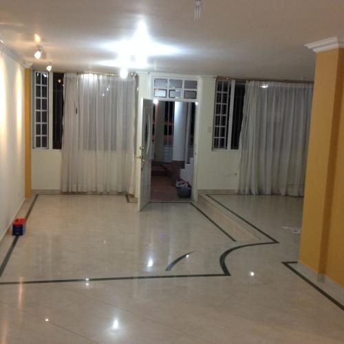 RENTO CASA CONOCOTO(SECTOR LA SALLE)