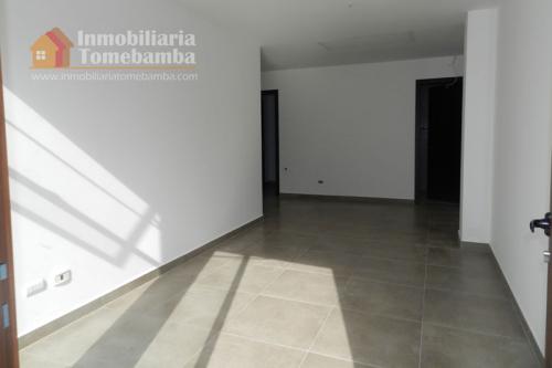 OFICINA COMERCIAL EN ARRIENDO-CUENCA-PARQUE DE LA MADRE