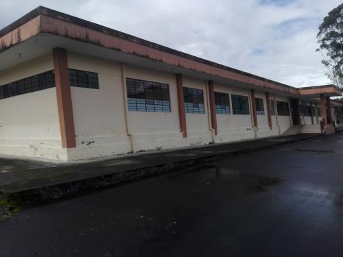 HERMOSA PROPIEDAD DE 4 HECTÁREAS CON CONSTRUCCIÓN UBICADA EN EL NAPO- EL CHACO.
