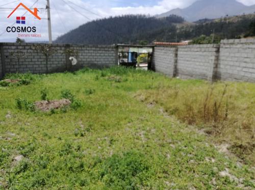 Vendo terreno de 325 m2 en Otavalo