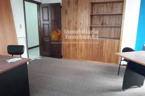 OFICINA COMERCIAL EN ARRIENDO SECTOR AV. SOLANO