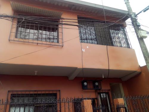 Departamento en renta, Sauces 5, primer piso alto.