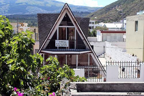 Casa de venta Pusuqui,independiente,sector John F Kennedy,160m2 $110.000 2353232,0997592747,0958838194