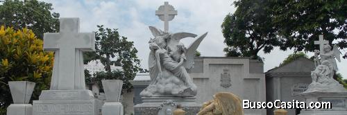 Vendo bóveda más servicios funerarios del Parque de la Paz Puntilla