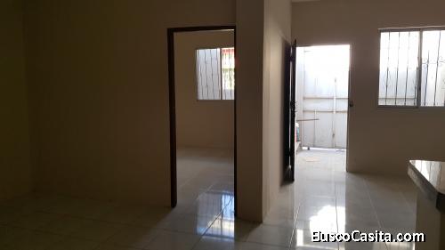 Alquilo casa 1 planta Mucho lote 1 septima etapa