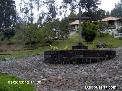 VENDO Quinta amplia, hermosa sector Angamarca, parroquia Alangasí