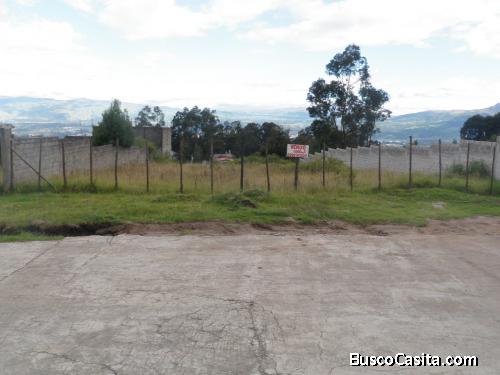 VENDO terreno de 1.000m2 sector El Chamizal, Conocoto
