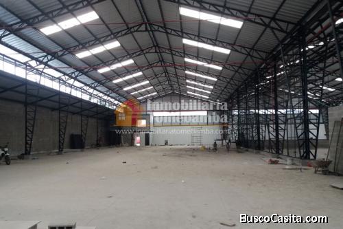 SE ARRIENDA AMPLIA NAVE INDUSTRIAL EN MOLINOPAMBA