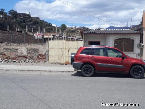 VENDO LOTE EN EL CENTRO DE CATAMAYO
